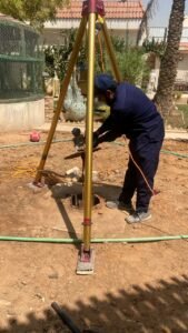 🏗️ Experienced Team for Complete Construction, Electrical, AC & Borewell Services,